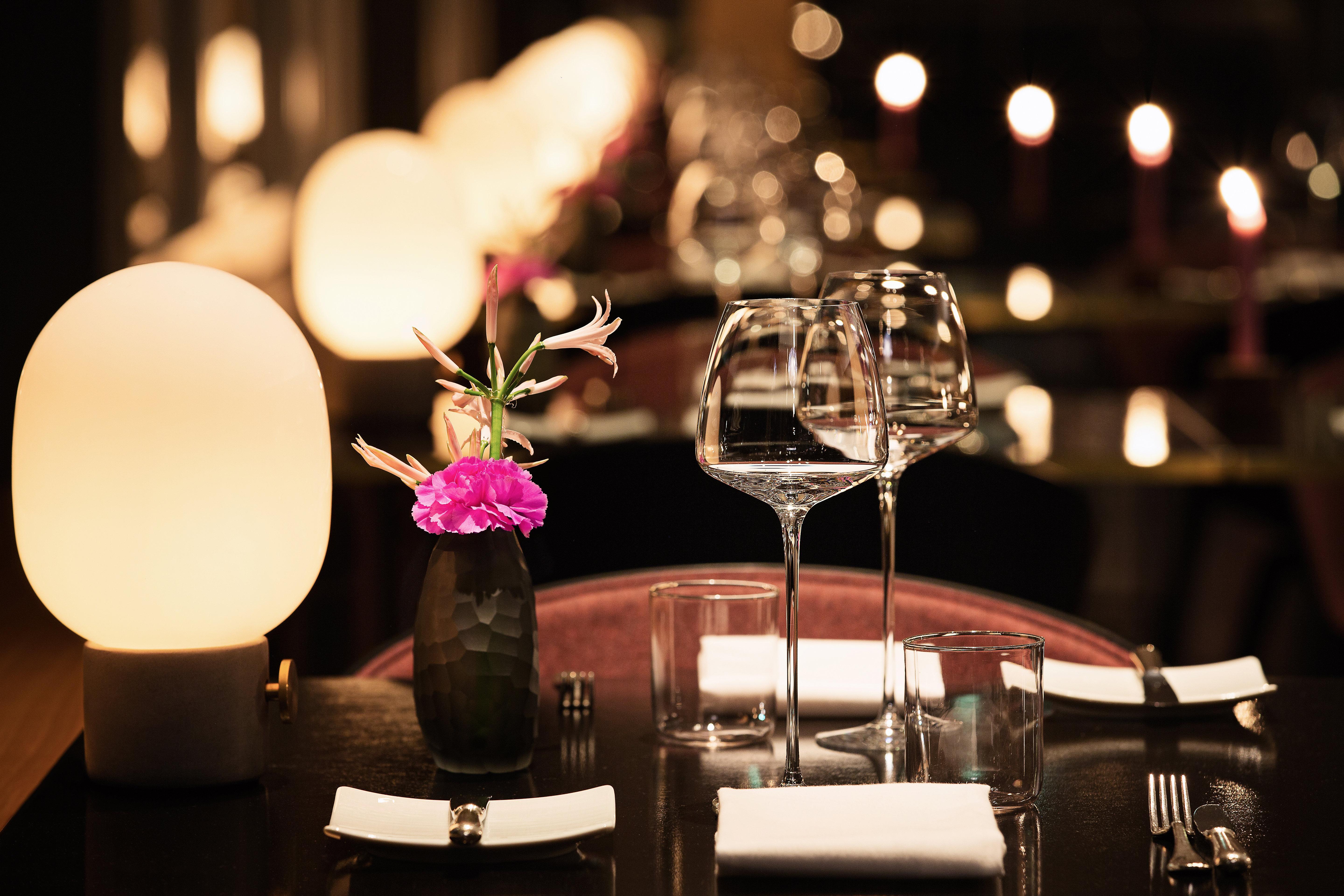 Hotel Intercontinental Berlin By Ihg Esterno foto Restaurant