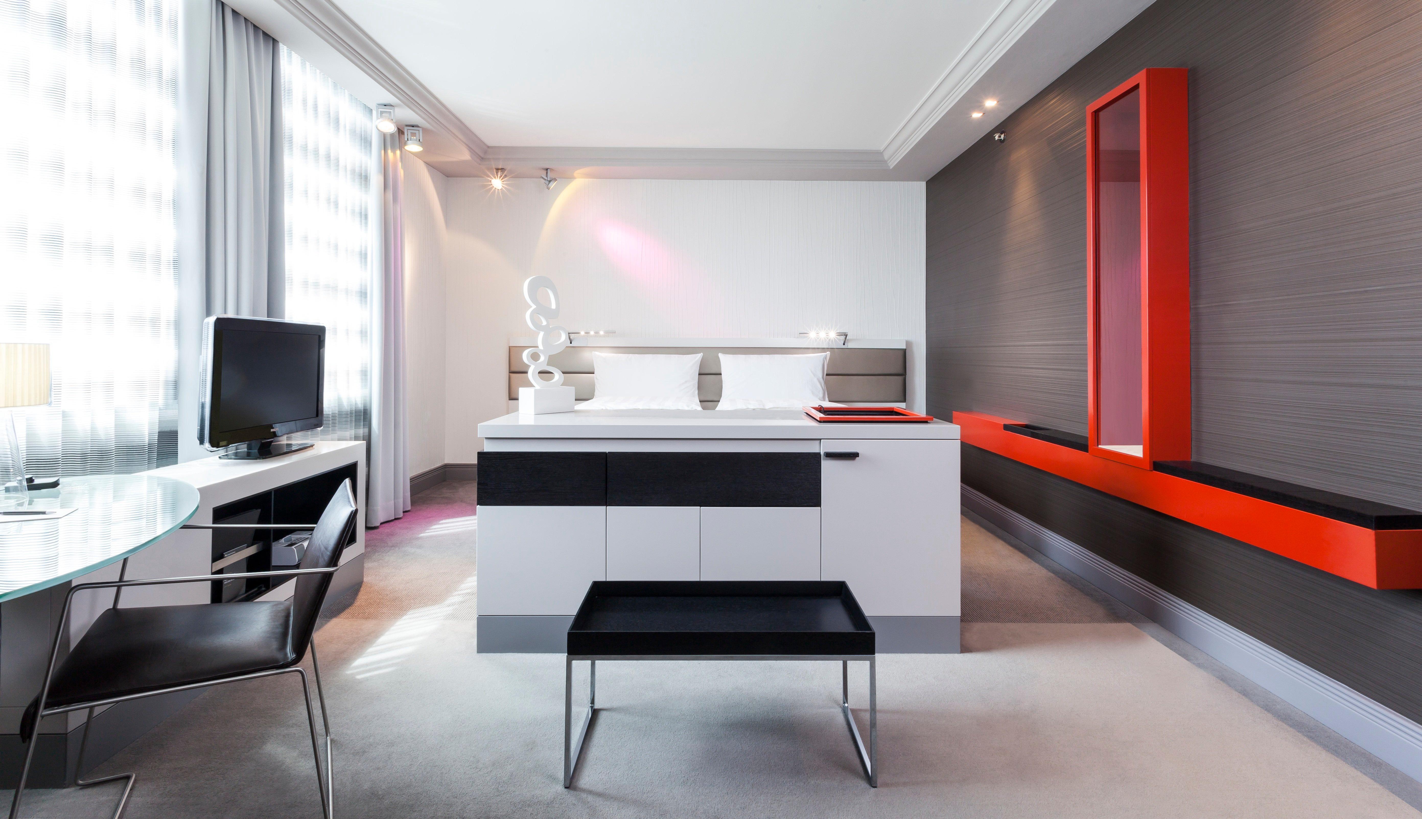 Hotel Intercontinental Berlin By Ihg Esterno foto A typical room at the hotel