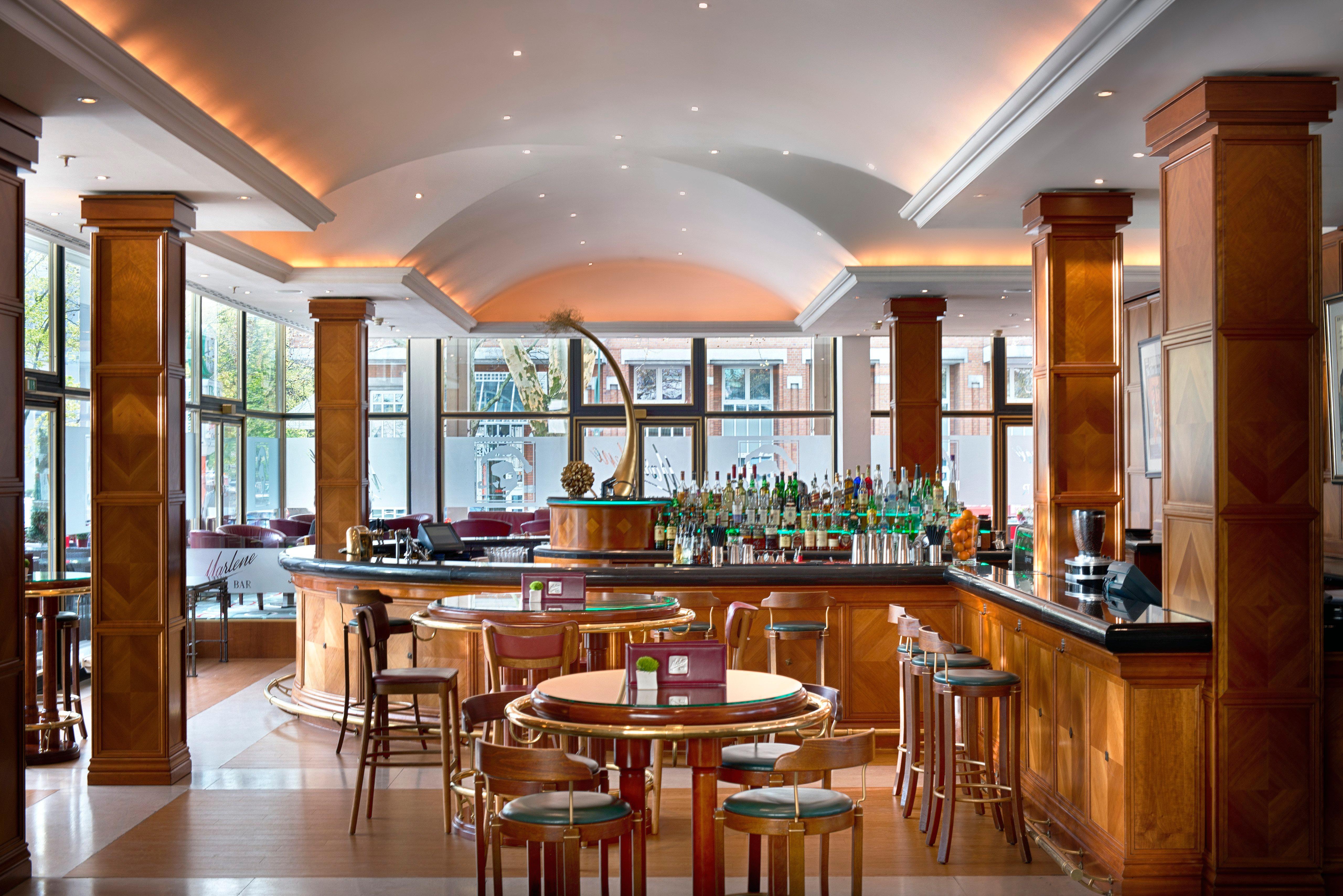 Hotel Intercontinental Berlin By Ihg Esterno foto The bar at the InterContinental London