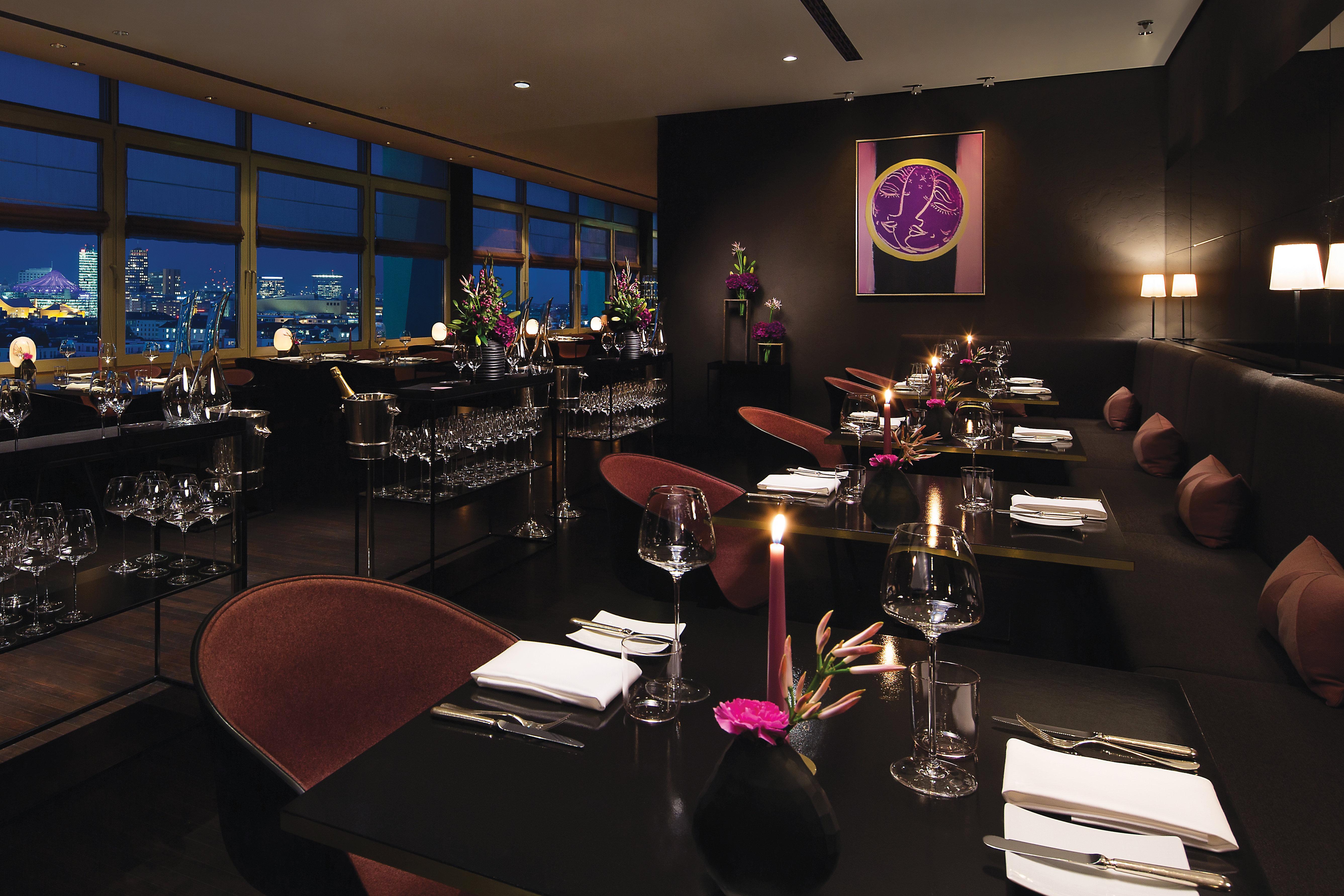 Hotel Intercontinental Berlin By Ihg Esterno foto The interior of the restaurant