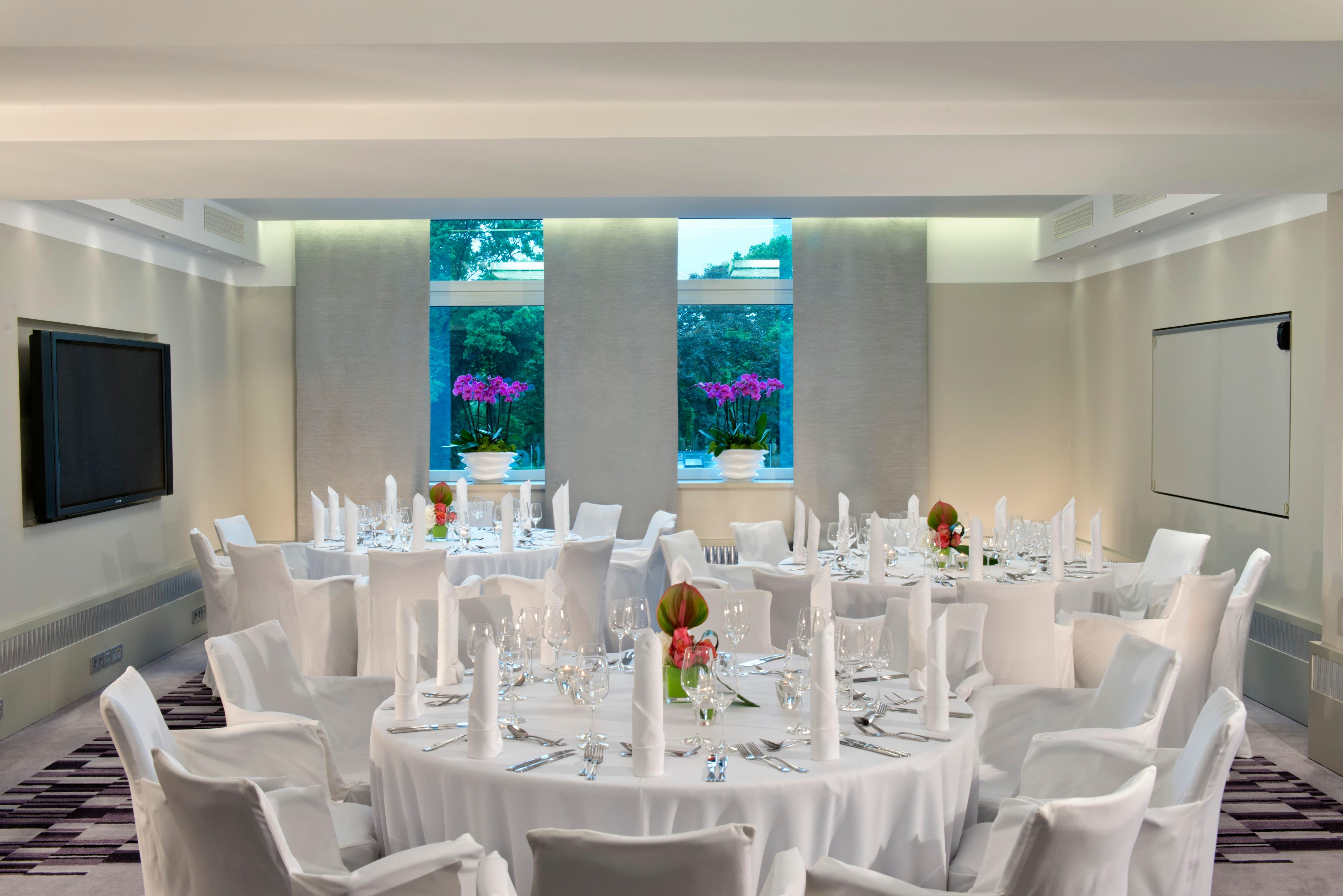 Hotel Intercontinental Berlin By Ihg Esterno foto The Garden Room