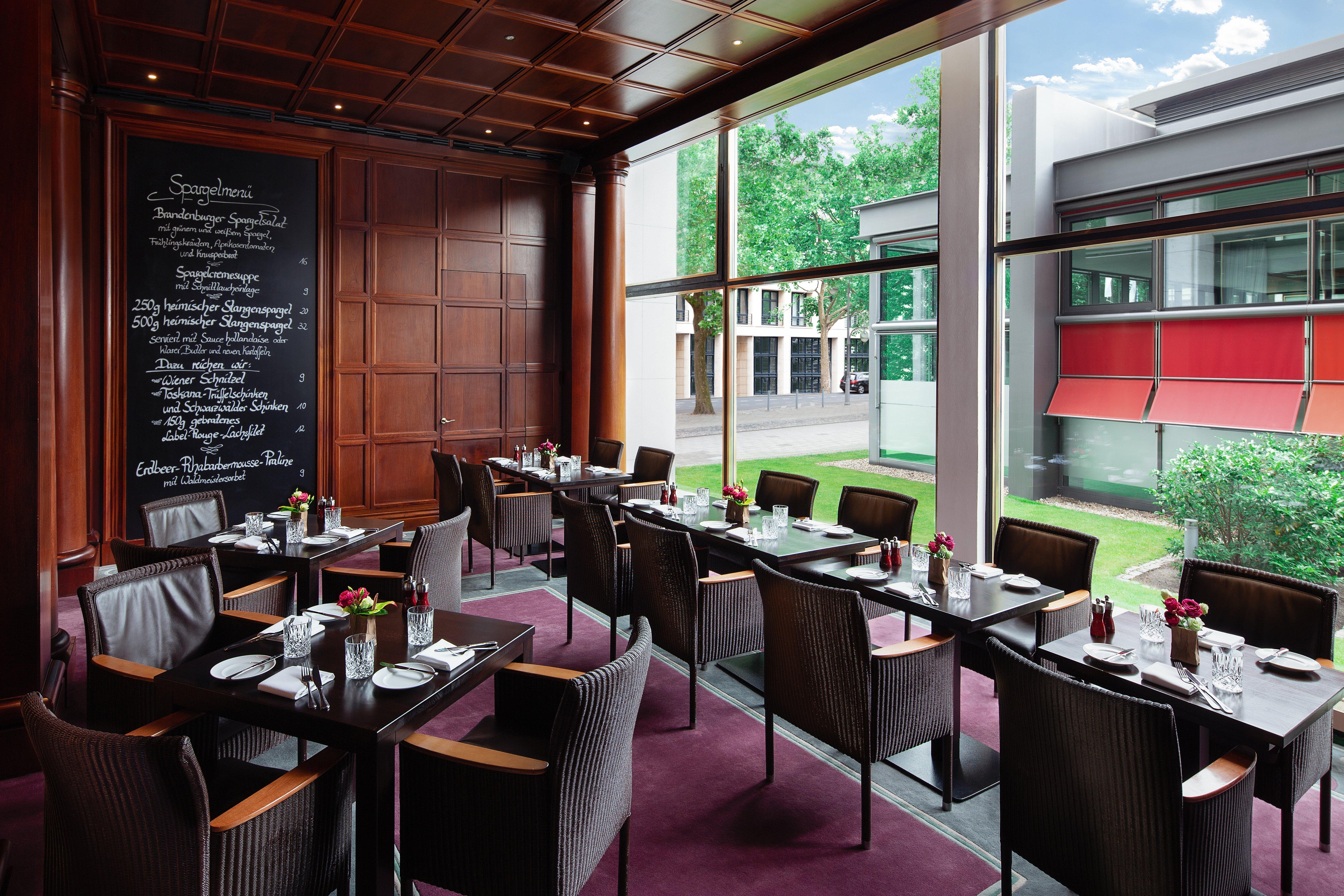 Hotel Intercontinental Berlin By Ihg Esterno foto Restaurant