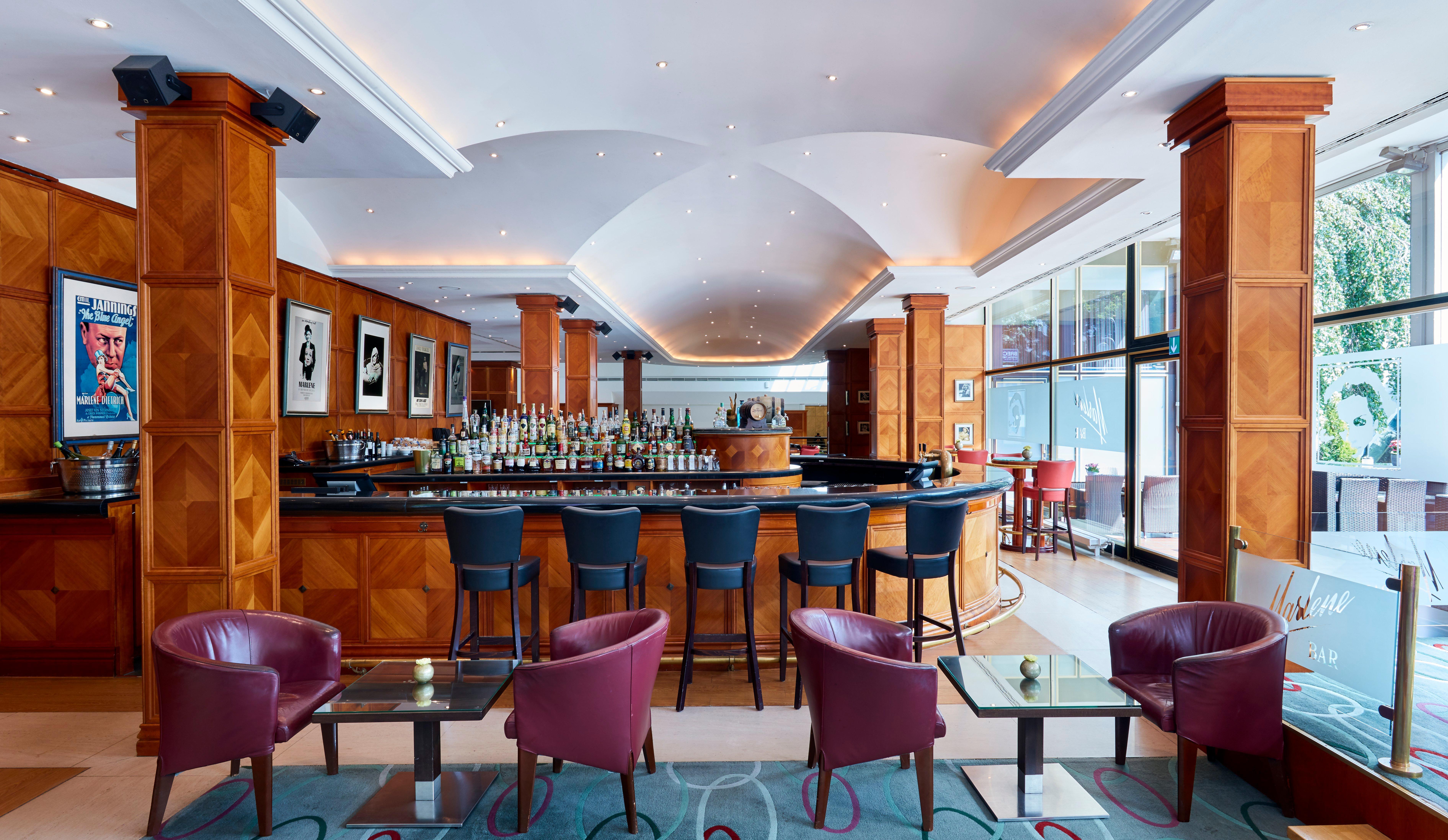 Hotel Intercontinental Berlin By Ihg Esterno foto The bar at the InterContinental London