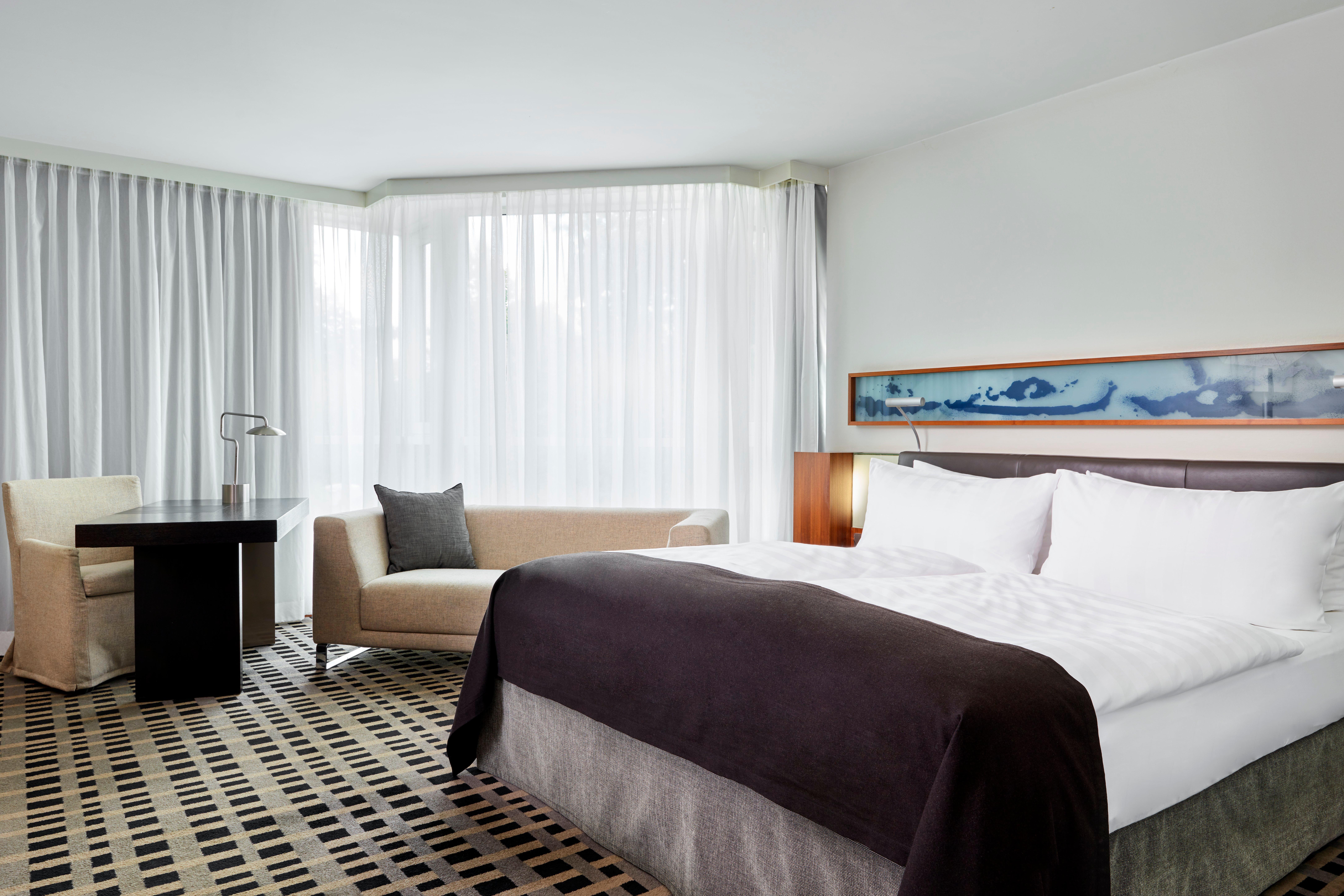Hotel Intercontinental Berlin By Ihg Esterno foto A room at the hotel