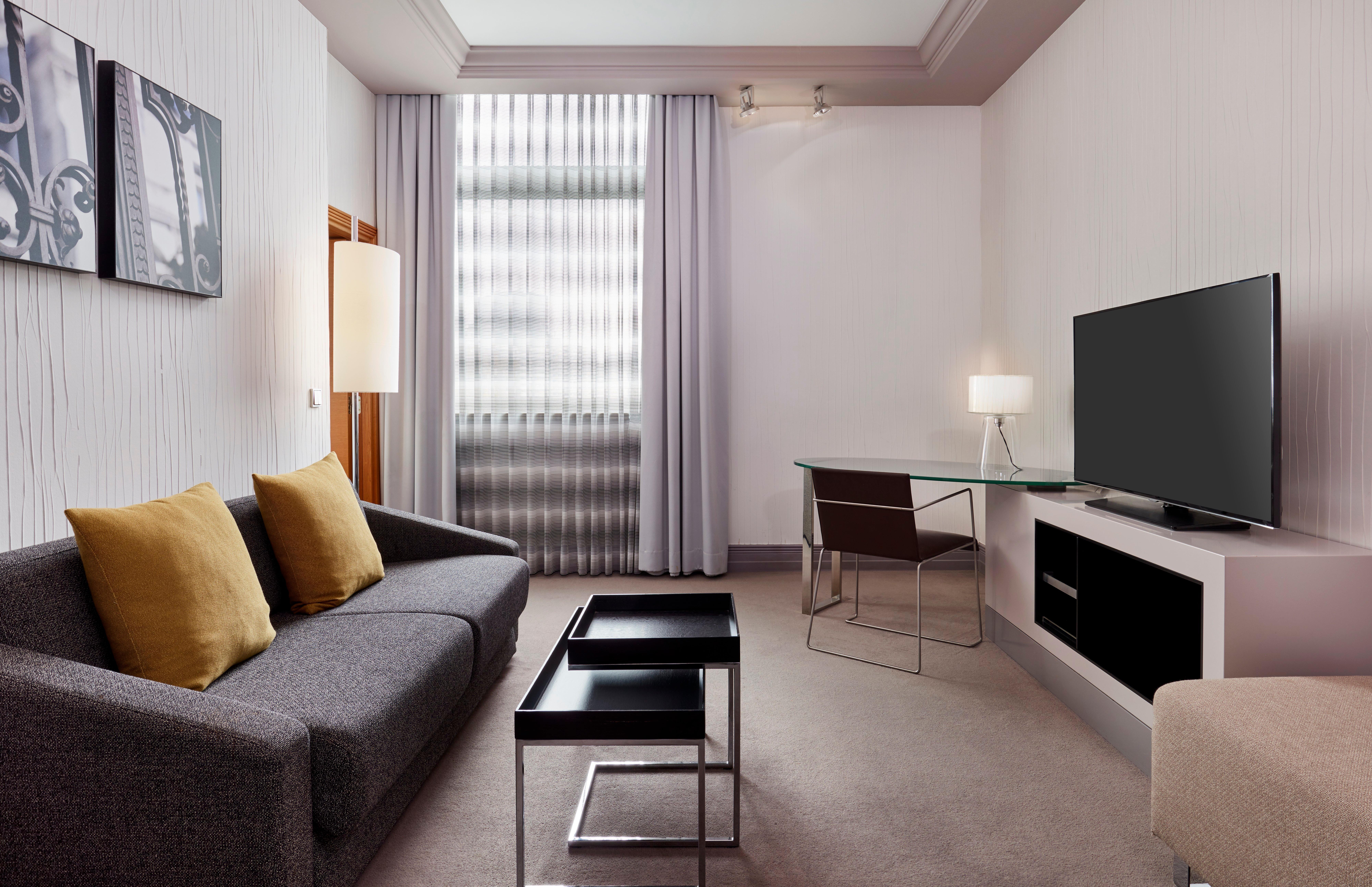 Hotel Intercontinental Berlin By Ihg Esterno foto Living room